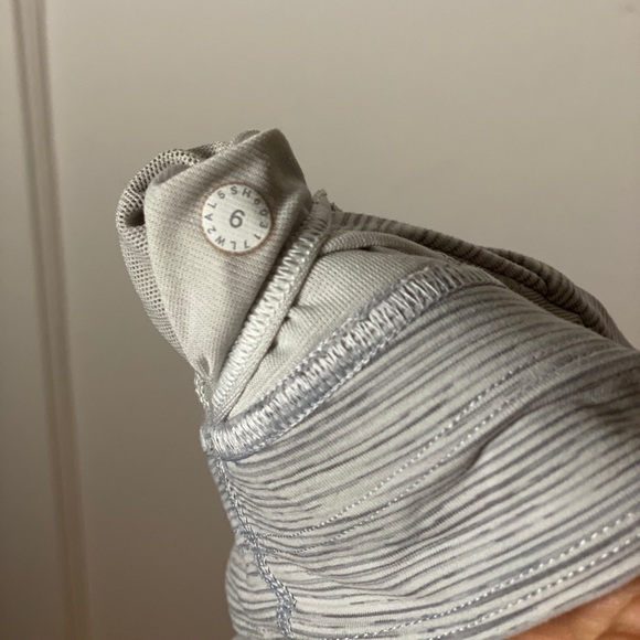 Lululemon Long line sports bra - Picture 5 of 6